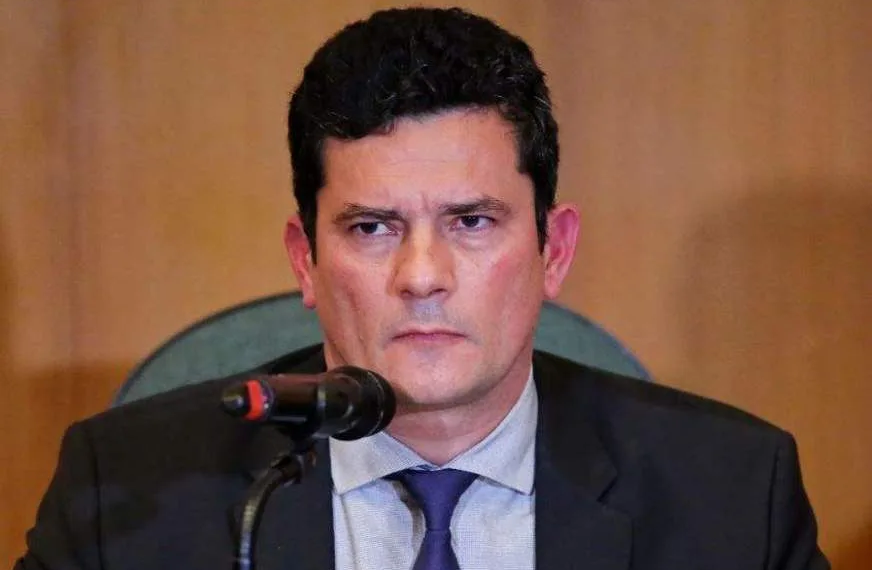 Sergio Moro confirma saída do Ministério da Justiça