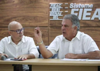 Em reunião na Fieac, senador Sérgio Petecão debate alternativas para destravar o comércio exterior acreano