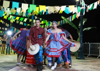 Arraial cultural tem início na Gameleira