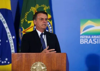 O presidente Jair Bolsonaro preside Solenidade de Lançamento de Linha de Crédito do BNDES para Organizações Filantrópicas.