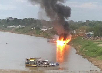 Mais de 15 pessoas se feriram durante explosão em barco no porto de Cruzeiro do Sul