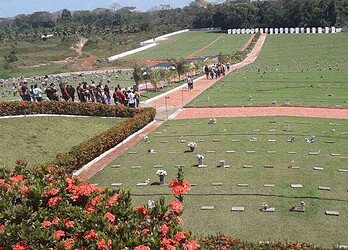 Tristeza e revolta marcam sepultamento do pequeno Rhuan Maycon em Rio Branco