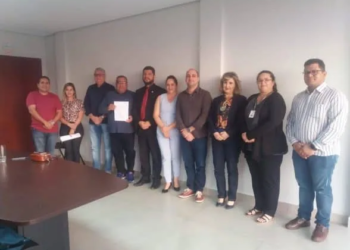 MP/AC assina TAC com Prefeitura de Sena Madureira para implantação de aterro sanitário