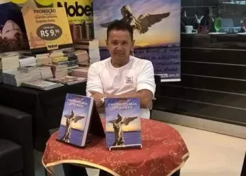 Academia Acreana de Letras promove conferência ‘A criação literária em Cláudio Porfiro’