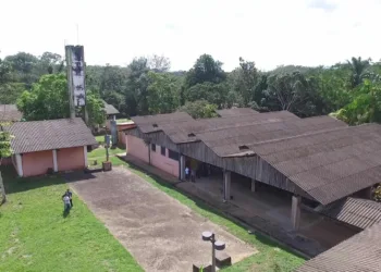 Antiga Escola da Floresta passa por obras e será o novo campus do Ifac