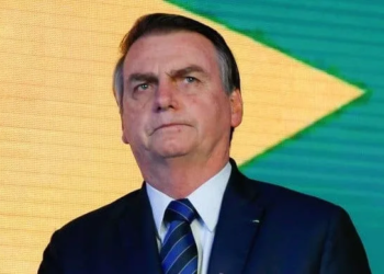 Bolsonaro assinou carta de desfiliação do PSL, anuncia advogada