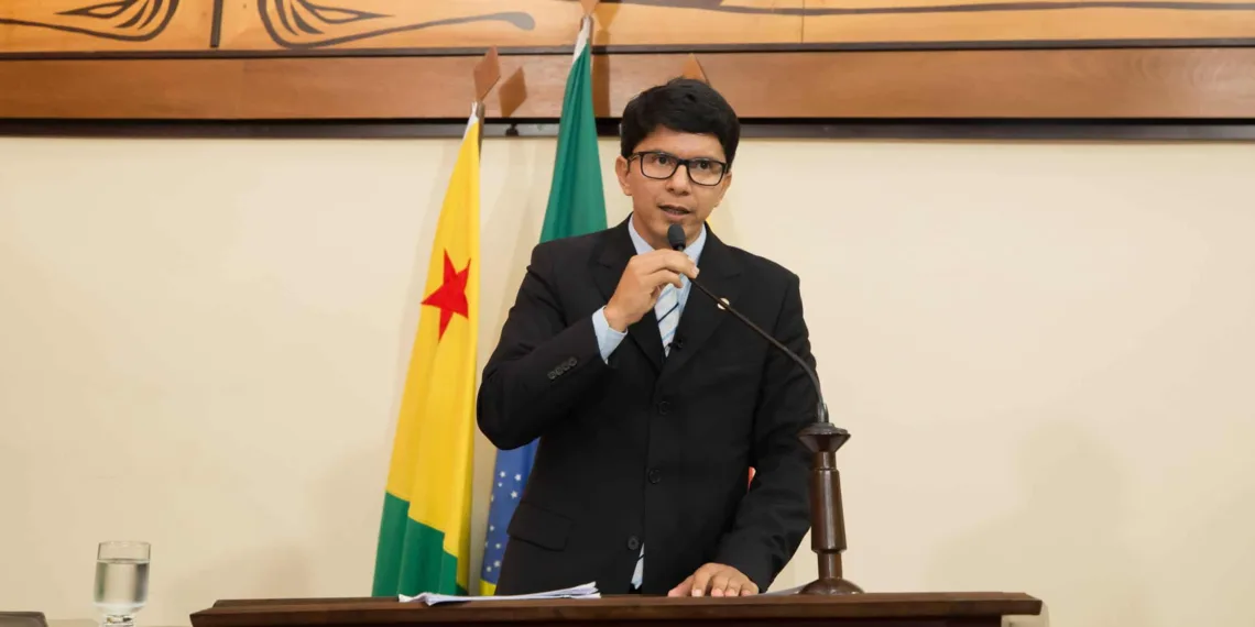 Jenilson Leite destaca derrubada de veto do projeto que cria o selo do açaí