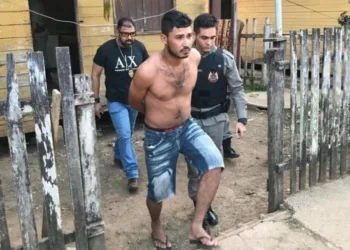 Operação policial em Xapuri detém membros do PCC que iriam coordenar vendas de drogas e crimes na cidade
