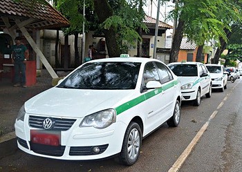 Taxistas acreanos querem lançar serviço de viagens compartilhadas por R$ 5