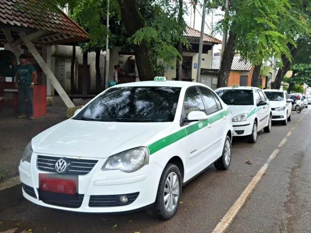 Taxistas acreanos querem lançar serviço de viagens compartilhadas por R$ 5