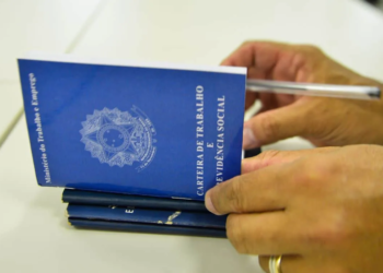Cresce trabalho com carteira assinada no 2º trimestre, aponta IBGE