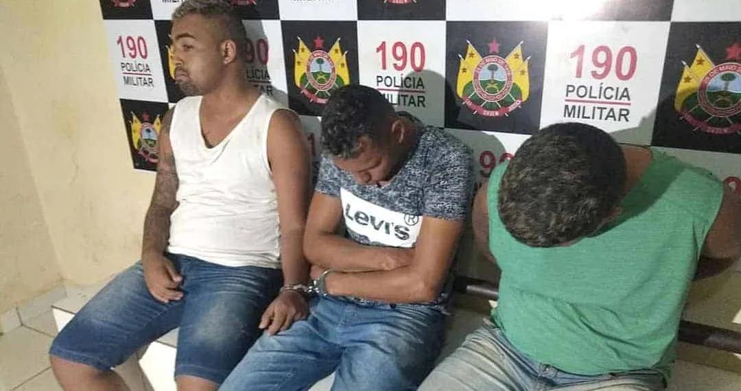 Bope estoura boca de fumo no Bom Jesus, prende três  suspeitos, armas e drogas