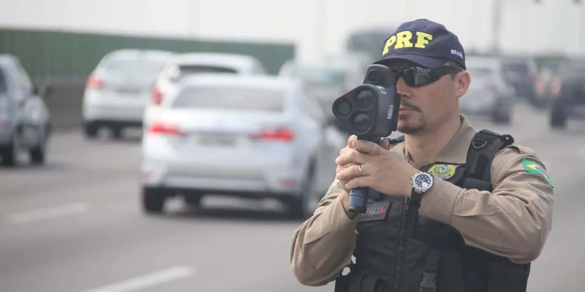 Operações da Polícia Rodoviária Federal (Divulgação/PRF)