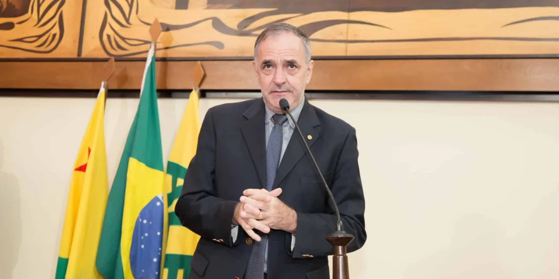 Deputado José Luís Tchê apresenta Anteprojeto que prevê isenção para retirada de CNH a pessoas de baixa renda