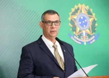 Bolsonaro vetará trechos do projeto sobre abuso de autoridade, diz porta-voz