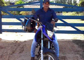 Motoqueiro de 53 anos é encontrado morto às margens da BR-317, em Brasileia