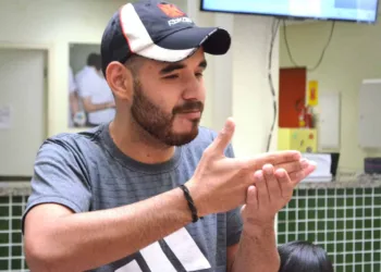 Central de Interpretação em Libras garante cidadania e inclusão aos surdos