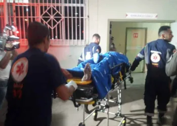 Dois menores tentam assaltar policial da reserva e um acaba morto em Rio Branco