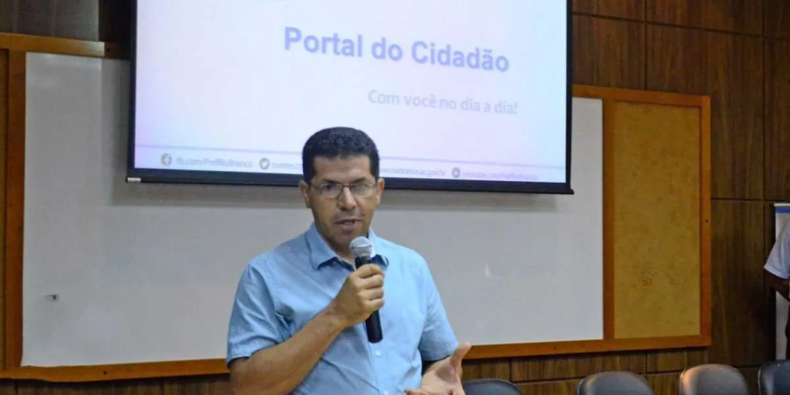 Empresariado acreano vê com preocupação saída de Semíramis Dias da Sefaz