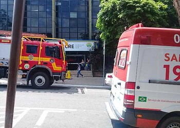 Funcionária mobiliza bombeiros ao tentar se jogar do prédio da Sesacre