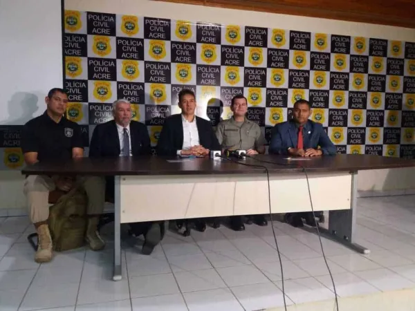Polícia interrompe festa de aniversário de facção e prende oito pessoas: 'não vão se impor'