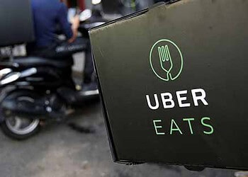Motoboys da Uber Eats no Acre ganham ação na Justiça após serem bloqueados pela empresa  