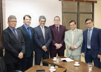 Membros da CPI dos Consignados se reúnem para estabelecer etapas da investigação
