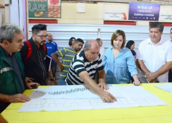 Prefeita Socorro Neri cobra celeridade nas obras de reforma do Mercado Aziz Abucater