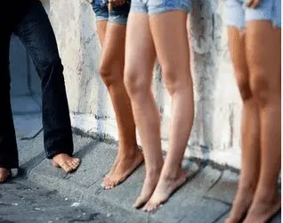 Justiça condena casal a 110 anos de reclusão por exploração sexual a adolescentes