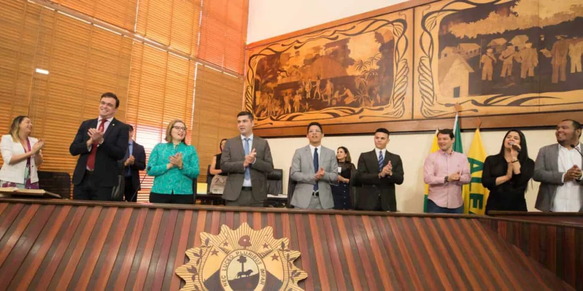 Aleac realiza sessão solene para eleição da Mesa Diretora de Jovens Parlamentares