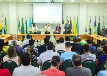 Prefeita Socorro Neri implementa medidas para aprimorar a gestão