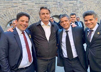 Chineses querem comprar a ZPE do Acre, que deve ser vendida por R$ 27 milhões 2 Chineses querem comprar a ZPE do Acre, que deve ser vendida por R$ 27 milhões