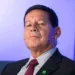 Com covid-19, estado de saúde de Hamilton Mourão é bom