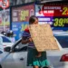 Venezuelanos abrigados em Rio Branco buscam por oportunidades de trabalho