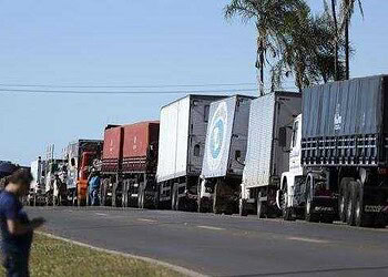 Presidente do Sindicato dos Transportes de Cargas do Acre comenta novo sistema da Suframa 16 Presidente do Sindicato dos Transportes de Cargas do Acre comenta novo sistema da Suframa