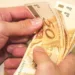 Servidores recebem salário e última parcela do 13º atrasado nesta quinta-feira