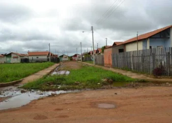 Corpo é encontrado em poço de água em bairro na capital