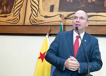 Contrapondo à oposição, líder do governo diz que reforma é antipopular, mas necessária