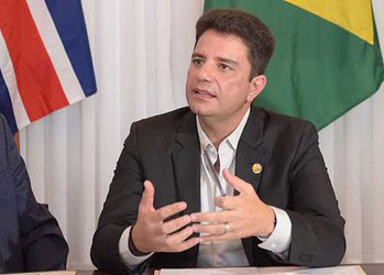 Governador oficializa troca de secretário de Produção e Agronegócio no Acre