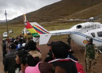 Helicóptero que levava Evo Morales tem falha mecânica na decolagem; não há feridos