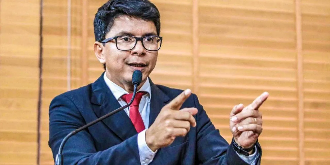 Jenilson pede que ALEAC receba representantes da Frente Parlamentar da regional Tarauacá/Envira