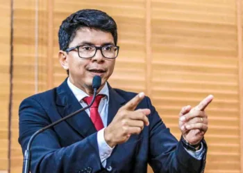Jenilson pede que ALEAC receba representantes da Frente Parlamentar da regional Tarauacá/Envira