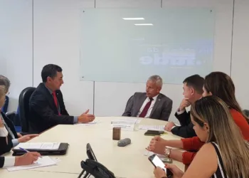 No Ministério da Saúde, Jesus Sérgio anuncia funcionamento da Unacon para 2020