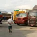 Caminhoneiros ainda ocupam trecho da Rodovia Presidente Dutra, em Seropédica, Rio de Janeiro.