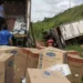Caminhão com mercadorias da Gazin que ia para Cruzeiro tomba na BR-36