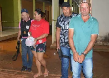 No Acre, Polícia prende ex-padrasto e mãe que levava a filha para ser abusada por dinheiro
