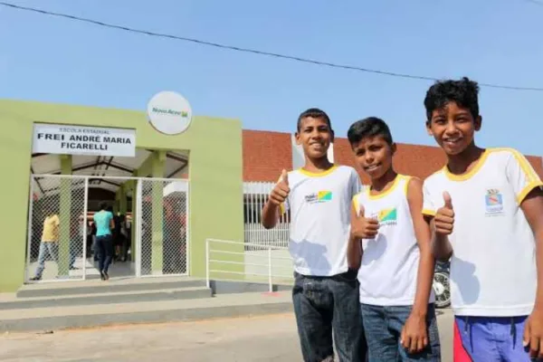 Prazo de matrículas para alunos novos da rede pública estadual encerra nesta sexta  