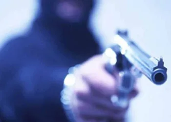 Dupla é condenada a mais de 25 anos por assaltos no bairro Bom Sucesso