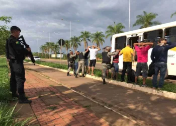 Operação Papai Noel prendeu 35 pessoas e fez mais de 25 mil abordagens no Acre, diz polícia