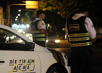 Serviços de fiscalização e educação de trânsito estão parados por falta de combustível